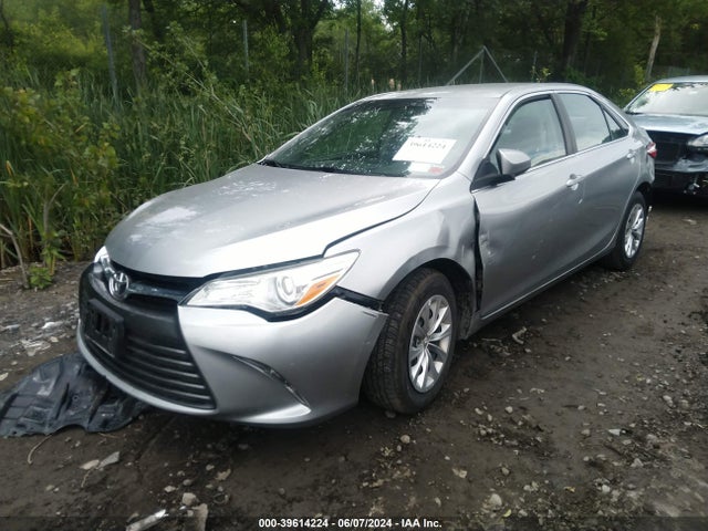 Toyota CAMRY LE 2017 4T1BF1FK4HU705633 Image 2