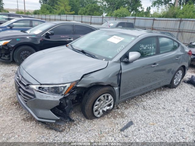 KMHD74LFXKU777457 Hyundai ELANTRA SE