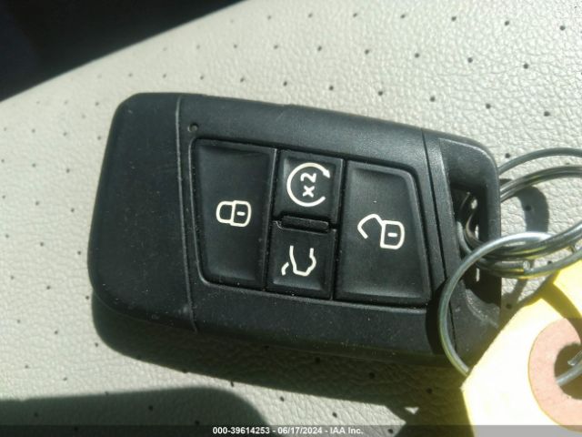 2019 VOLKSWAGEN TIGUAN 3VV2B7AX2KM156923 Photo 10