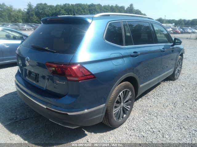 2019 VOLKSWAGEN TIGUAN 3VV2B7AX2KM156923 Photo 3