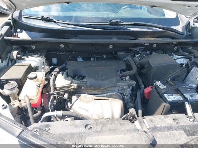 Toyota Rav4 Xle 2018 2T3RFREV8JW792149 Image 10