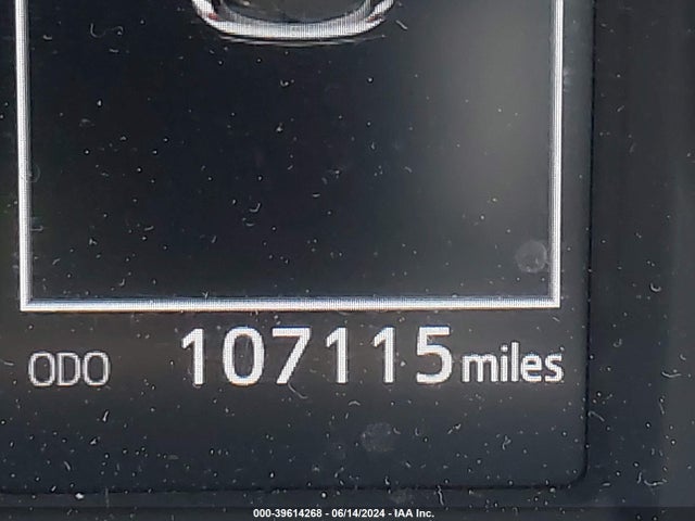Toyota Rav4 Xle 2018 2T3RFREV8JW792149 Image 15