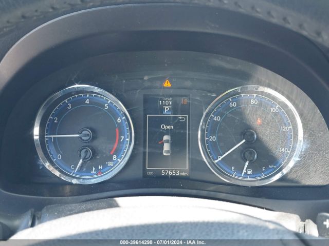 5YFBURHE3JP822526 Toyota COROLLA SE