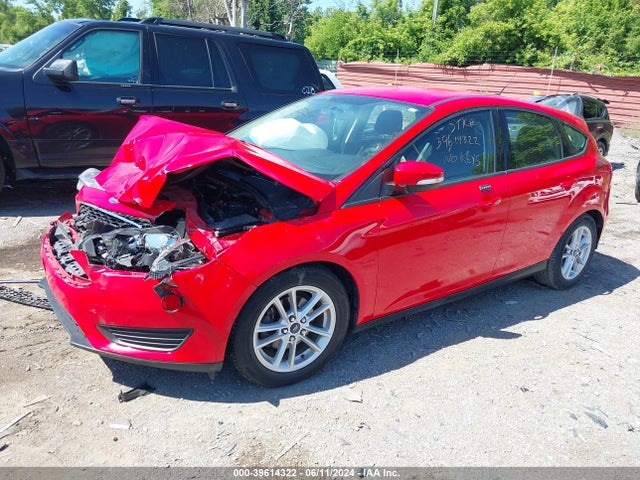 Ford FOCUS SE 2016 1FADP3K24GL275043 Image 2