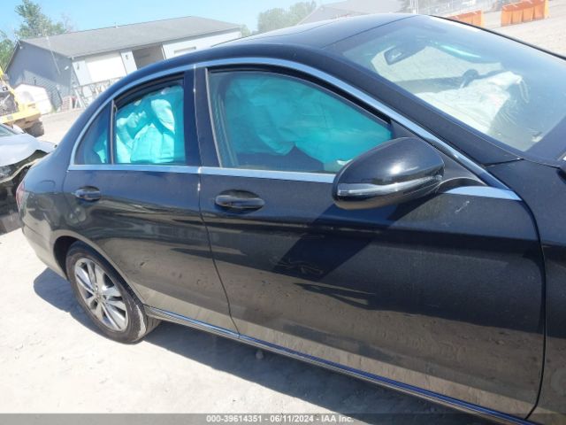 55SWF8EB2KU316097 Mercedes-Benz C 300 4matic
