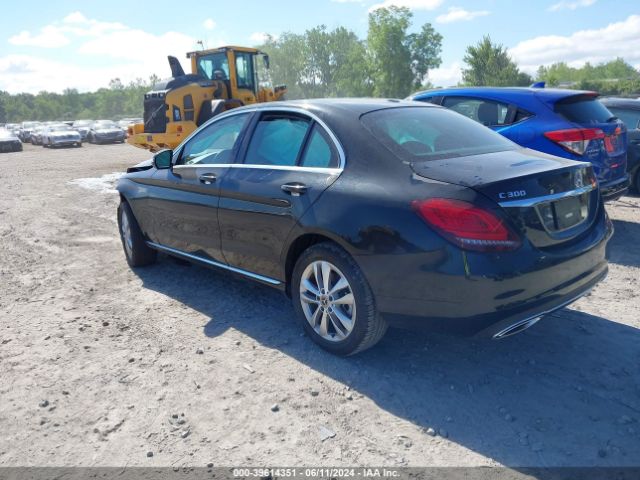 55SWF8EB2KU316097 Mercedes-Benz C 300 4matic