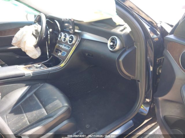 55SWF8EB2KU316097 Mercedes-Benz C 300 4matic