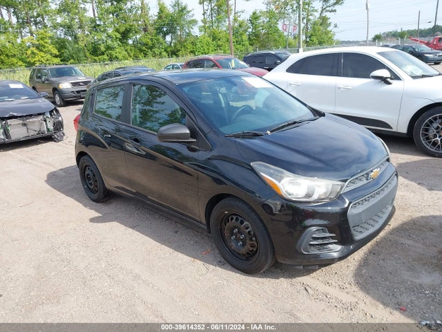 2018 KL8CB6SA1JC473155 main image