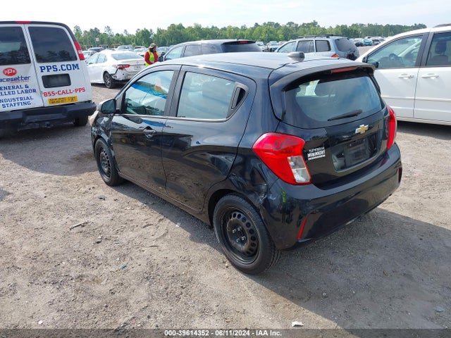Chevrolet Spark Ls Cvt 2018 KL8CB6SA1JC473155 Image 3