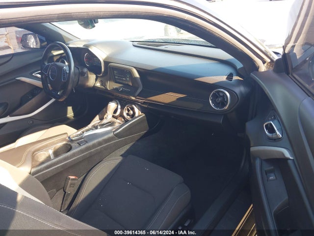 Chevrolet Camaro 1lt 2017 1G1FB1RS8H0114119 Image 5