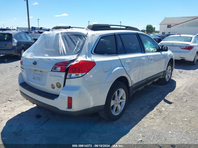 Subaru Outback 2.5i Premium 2014 4S4BRBCC7E3273891 Image 4