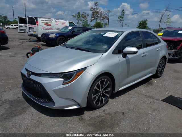 Toyota COROLLA LE 2020 5YFEPRAE8LP032401 Image 2