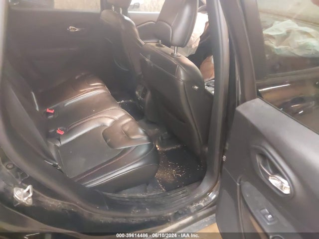 1C4PJMBX6MD153381 Jeep Cherokee Trailhawk 4x4