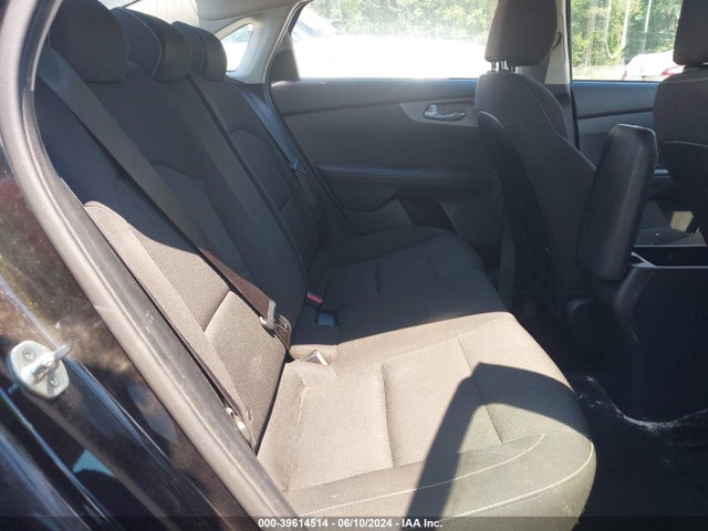 KIA Forte Lxs 2019 3KPF24AD4KE023403 Image 8