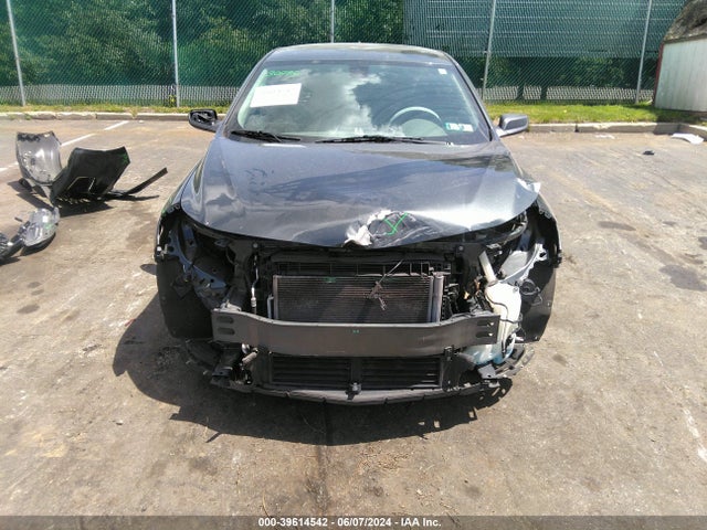 Chevrolet Malibu 1fl 2017 1G1ZC5ST7HF106966 Image 6