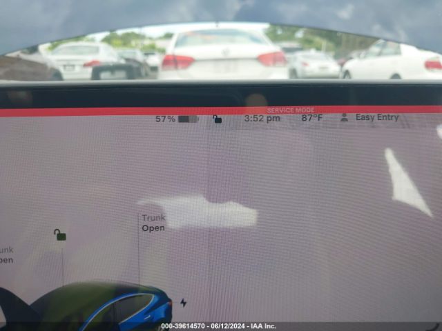 5YJ3E1EA9JF059864 Tesla Model 3 Long Range/mid Range