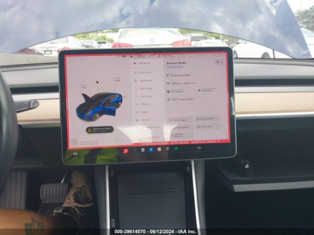 5YJ3E1EA9JF059864 Tesla Model 3 Long Range/mid Range