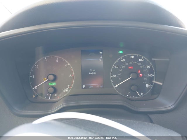 Toyota Corolla Hybrid Le 2024 JTDBCMFE0R3046529 Image 7