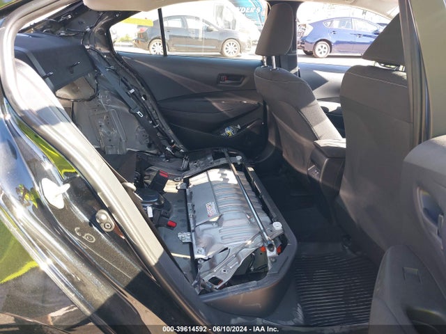Toyota Corolla Hybrid Le 2024 JTDBCMFE0R3046529 Image 8
