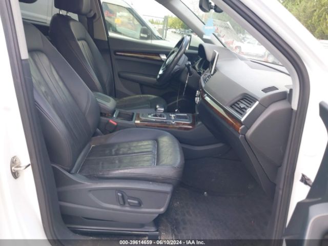 WA1ANAFY1J2018614 Audi Q5 2.0t Premium/2.0t Tech Premium
