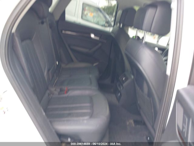 WA1ANAFY1J2018614 Audi Q5 2.0t Premium/2.0t Tech Premium
