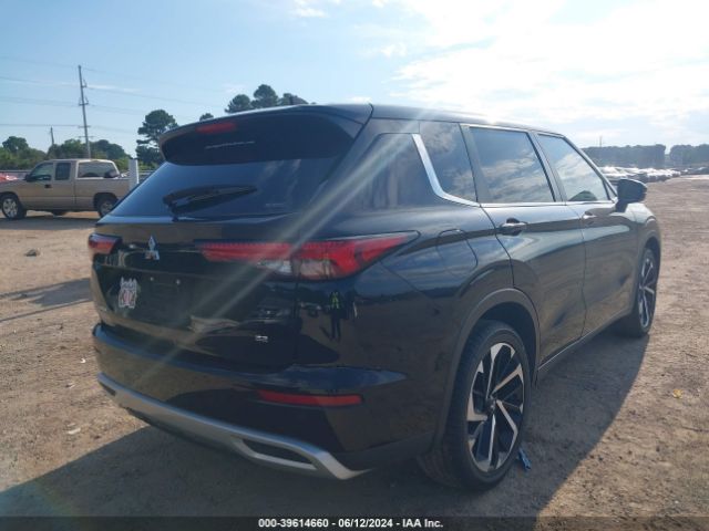 2022 MITSUBISHI OUTLANDER JA4J4UA86NZ066585 Photo 3