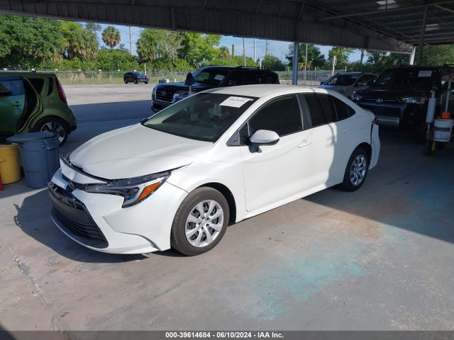 Toyota Corolla Hybrid Le 2023 JTDBCMFE0PJ001552 Image 2