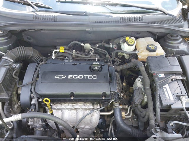 Chevrolet Cruze Ls Auto 2015 1G1PA5SH8F7136204 Image 10