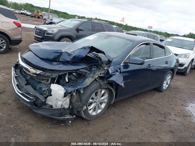 Chevrolet MALIBU LT 2019 1G1ZD5ST7KF209115 Image 2