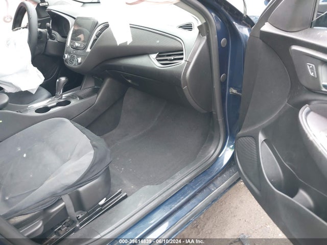 Chevrolet MALIBU LT 2019 1G1ZD5ST7KF209115 Image 5