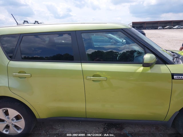 KIA Soul 2015 KNDJN2A2XF7814688 Image 13
