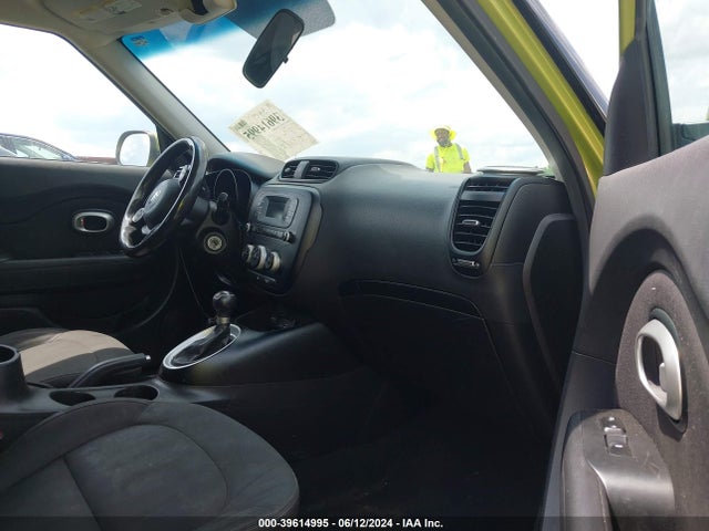 KIA Soul 2015 KNDJN2A2XF7814688 Image 5