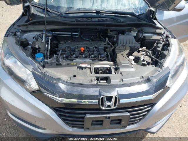 3CZRU6H32JM725704 Honda HR-V LX