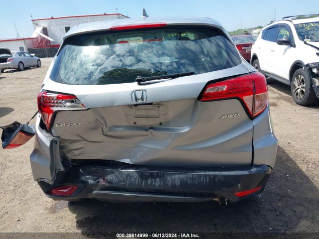 3CZRU6H32JM725704 Honda HR-V LX
