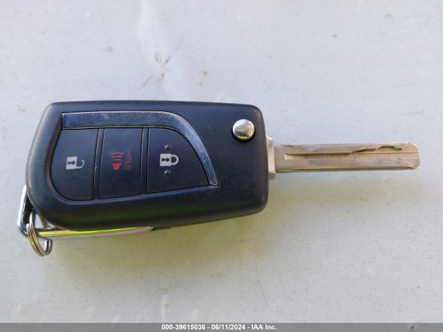 Toyota COROLLA IM 2017 JTNKARJE1HJ533447 Image 11