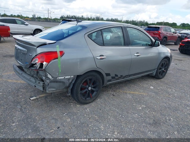 Nissan Versa 1.6 Sl 2014 3N1CN7AP0EL810759 Image 4