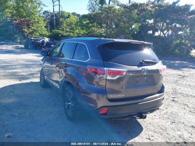 Toyota Highlander Xle V6 2016 5TDKKRFH9GS136266 Image 3