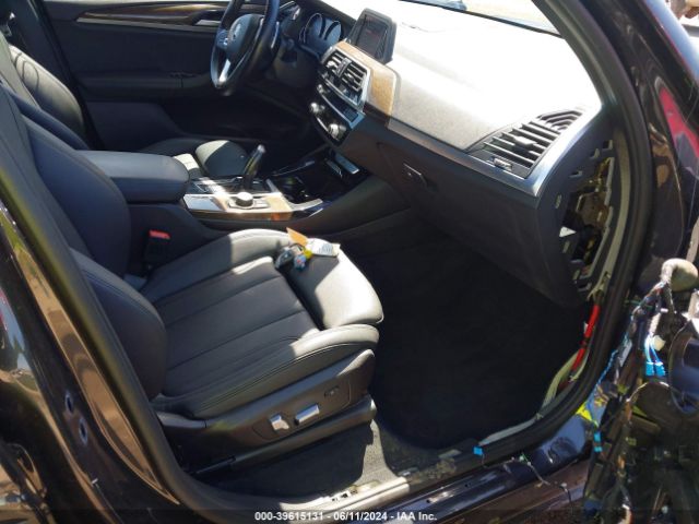 2019 BMW X3 5UXTR9C53KLE15590 Photo 4