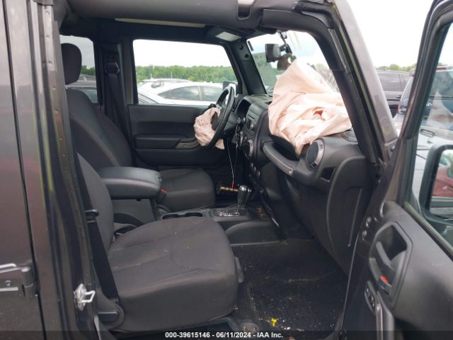 1C4BJWDG0JL931629 Jeep Wrangler Jk Unlimited Sport S 4x4