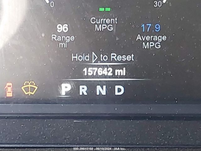 1C6RR7PT4JS110018 RAM 1500 Limited  4x4 5'7 Box