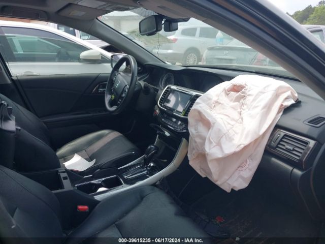 1HGCR3F92GA023683 Honda Accord Touring