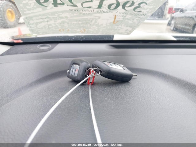 Nissan ROGUE S 2015 KNMAT2MT8FP518353 Image 11