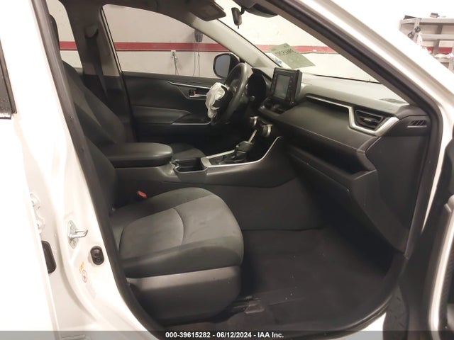Toyota Rav4 Xle 2019 JTMP1RFV8KD510725 Image 5