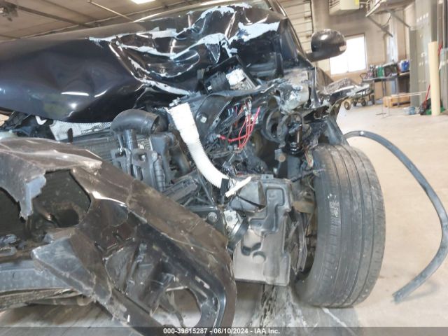 WVGAV7AXXGW611411 Volkswagen TIGUAN S