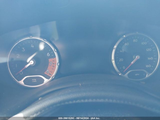 ZACNJAB11KPK16738 Jeep Renegade Limited Fwd