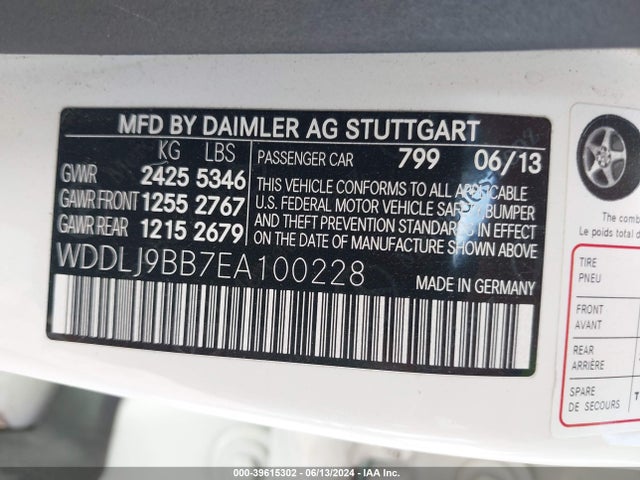 WDDLJ9BB7EA100228 Mercedes-Benz Cls 550 4matic