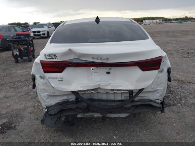 3KPF24AD0PE508404 KIA FORTE LX