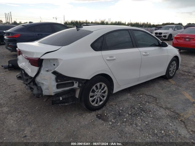 3KPF24AD0PE508404 KIA FORTE LX