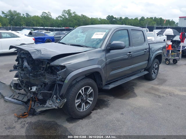 Toyota Tacoma Sr5 V6 2018 3TMAZ5CN5JM056948 Image 2