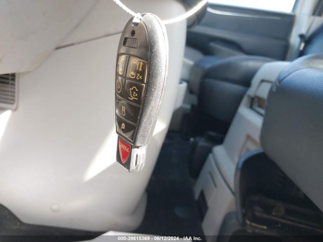 2C4RC1CG0FR602697 Chrysler Town & Country Touring-l